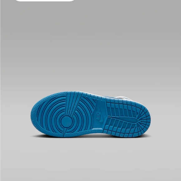 Nike • Jordan 1 Mid SE *NIB - Picture 6 of 7